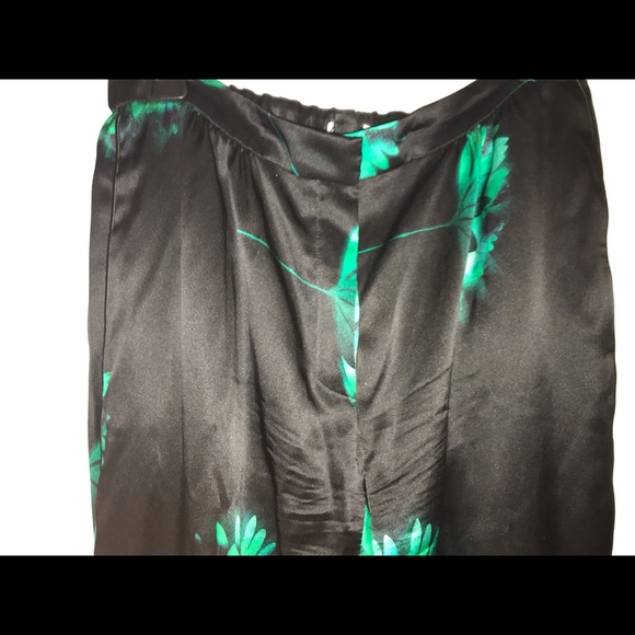 Erdem Black And Green Foral Silk Blouse and Pants - Picture 3 of 10
